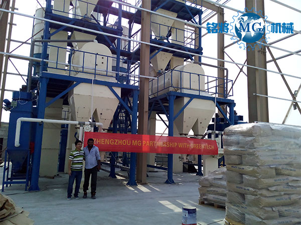 選購保溫砂漿設(shè)備應(yīng)注意什么？